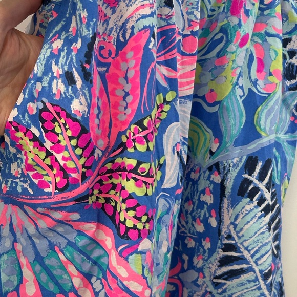 Lilly Pulitzer Multi-Color Dress with side pockets. Size 12-14 - Picture 4 of 7